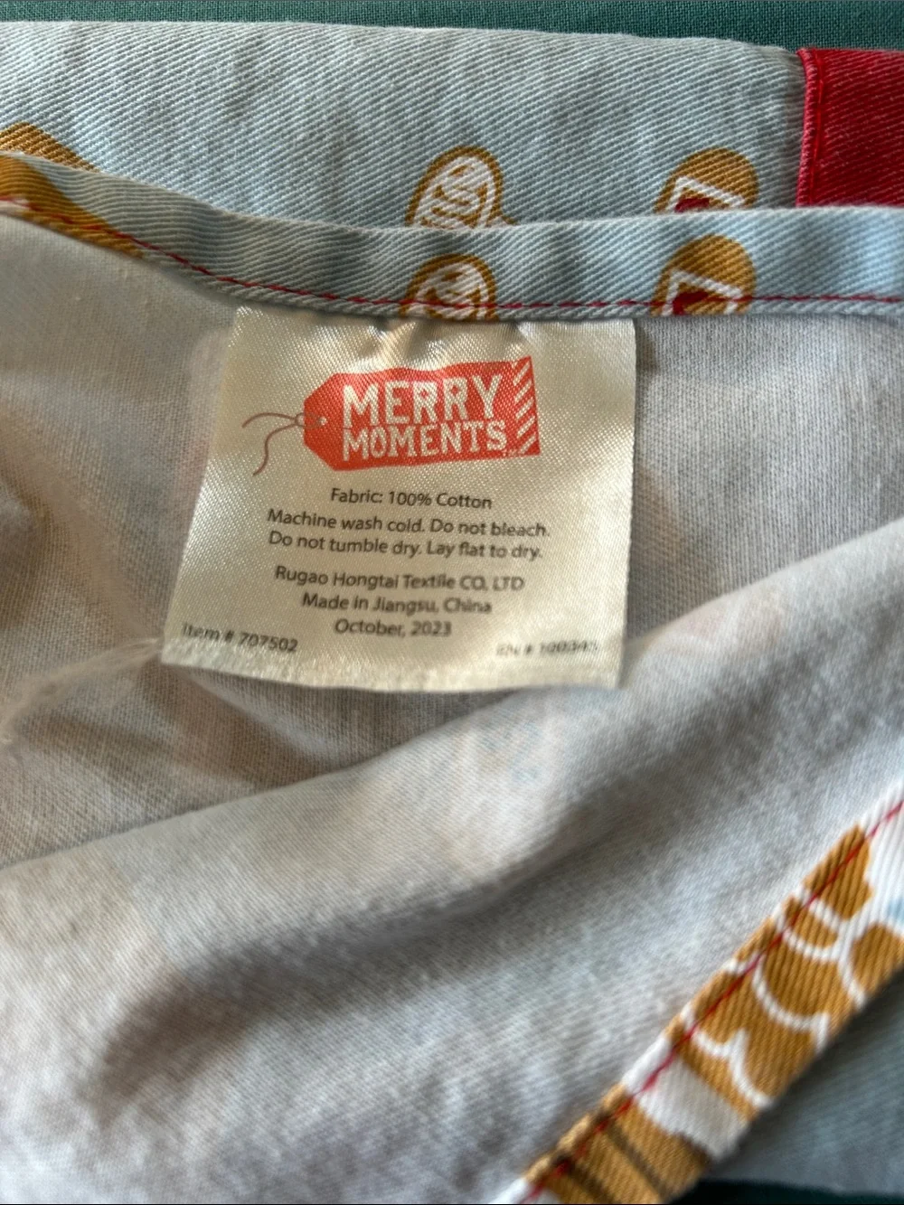 Child’s gingerbread apron official taster with Velcro and front pocket ties back